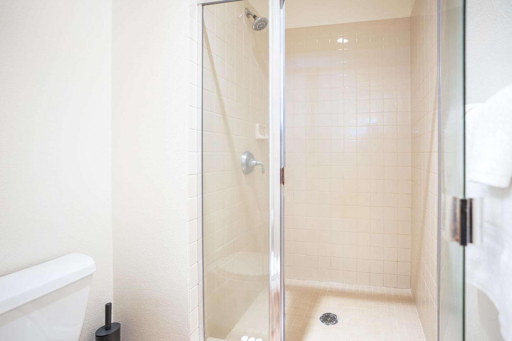 Nihilani Apartments พรินซ์วิลล์ ห้อง รูปภาพ
